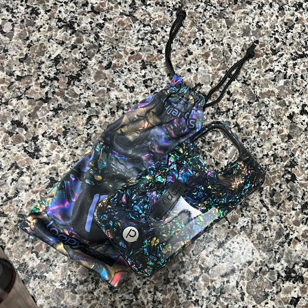 Loopy Case iPhone 13 Pro Abalone Righty